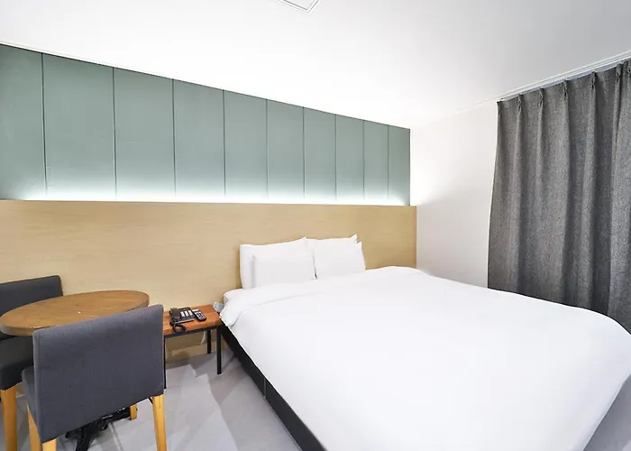 Calm Rest Sasang Motel 2*