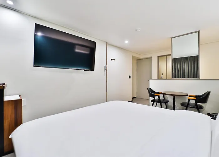 Motel Calm Rest Sasang