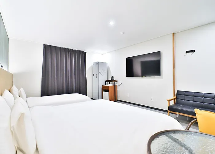 Calm Rest Sasang Motel